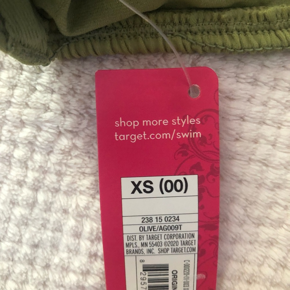 Target Bathing suit top - Picture 5 of 10